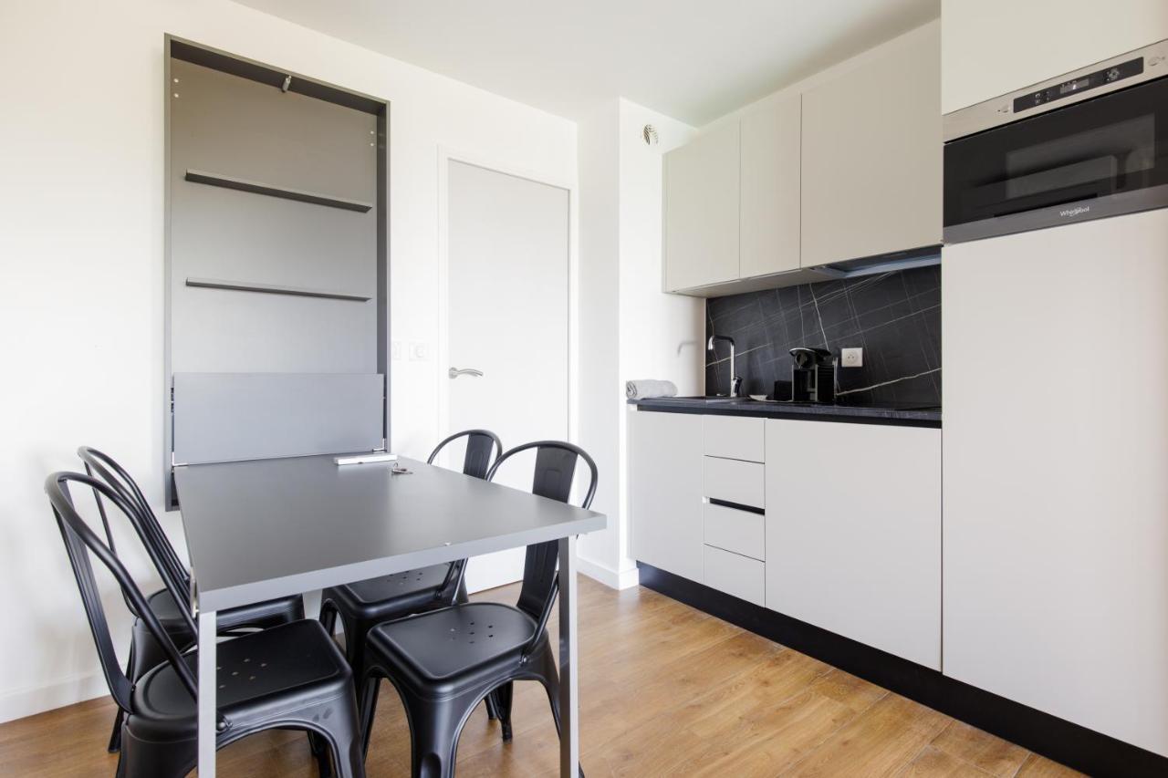 Suite 118 - Piscine - 50 Metres Plage - Terrasse - Clim - Wifi Cannes Eksteriør bilde